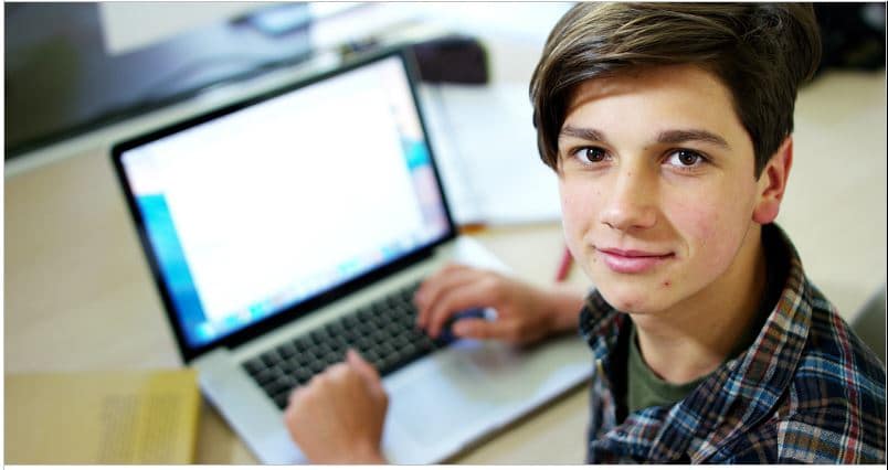 How Online School Can Benefit the Mental Health of Your Children