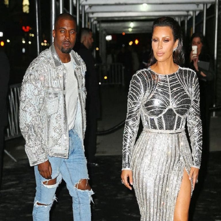 50 Times the Kardashians Made Hilarious Fashion Mistakes Page 19